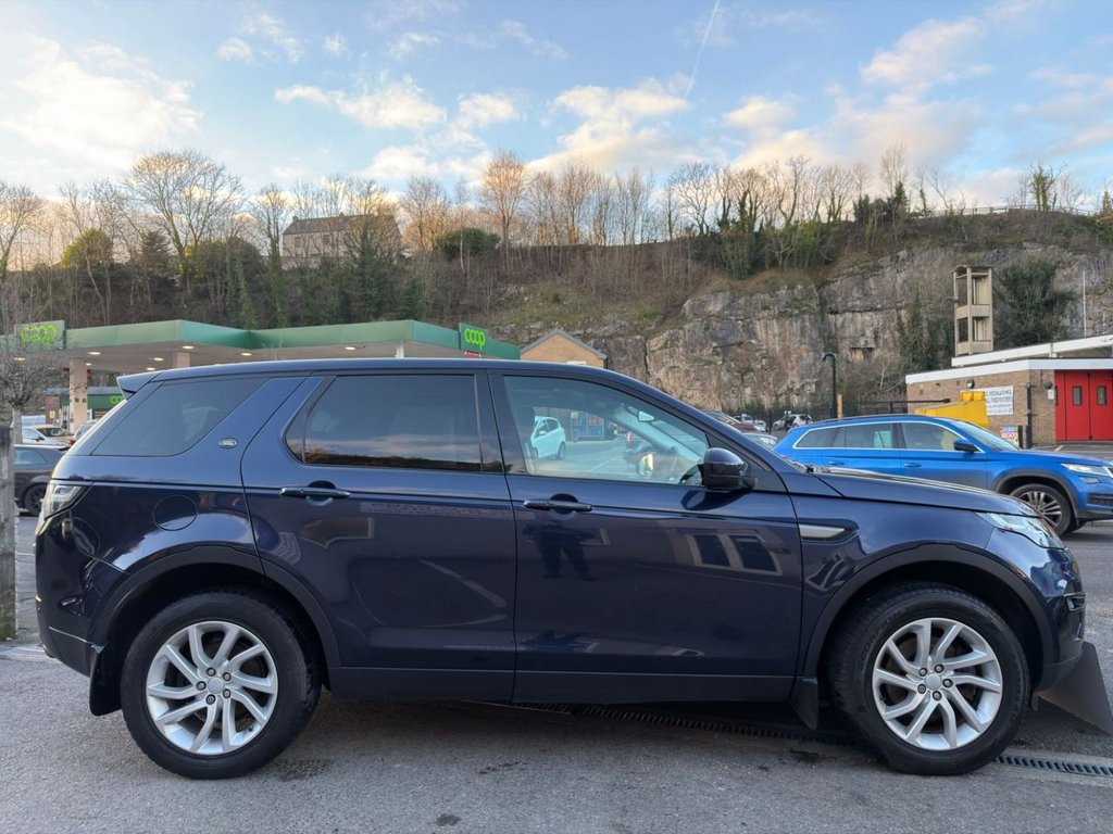 Used Land Rover Discovery Sport 2017 for sale - 77089298: Photo 12