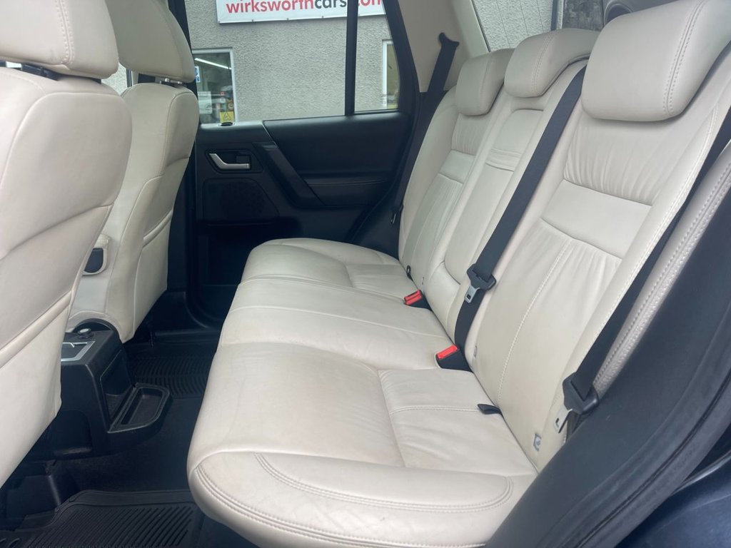 Used Land Rover Freelander 2011 for sale - 76333528: Photo 6