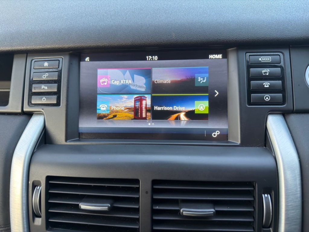 Used Land Rover Discovery Sport 2016 for sale - 76973635: Photo 19