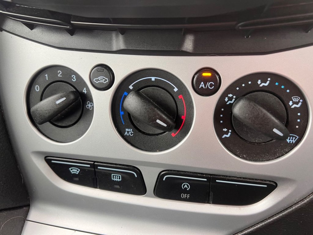 Used Ford Focus 2012 for sale - 76019065: Photo 16