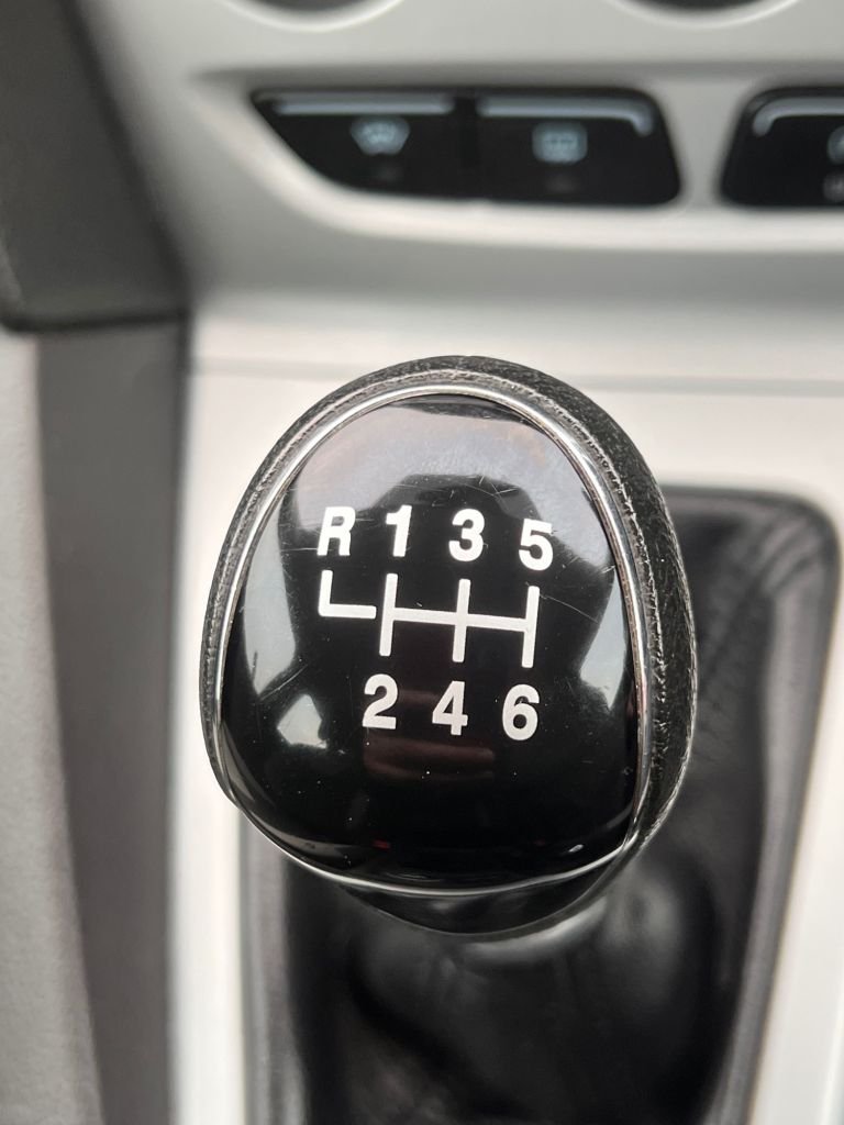 Used Ford Focus 2012 for sale - 76019065: Photo 17