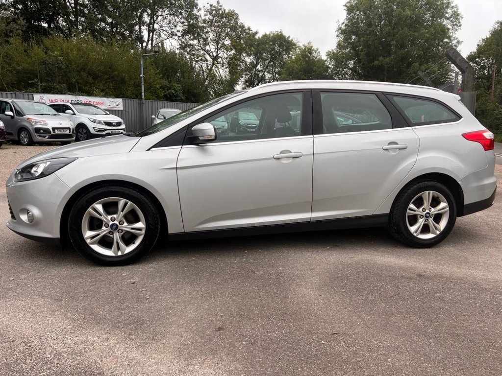 Used Ford Focus 2012 for sale - 76019065: Photo 4