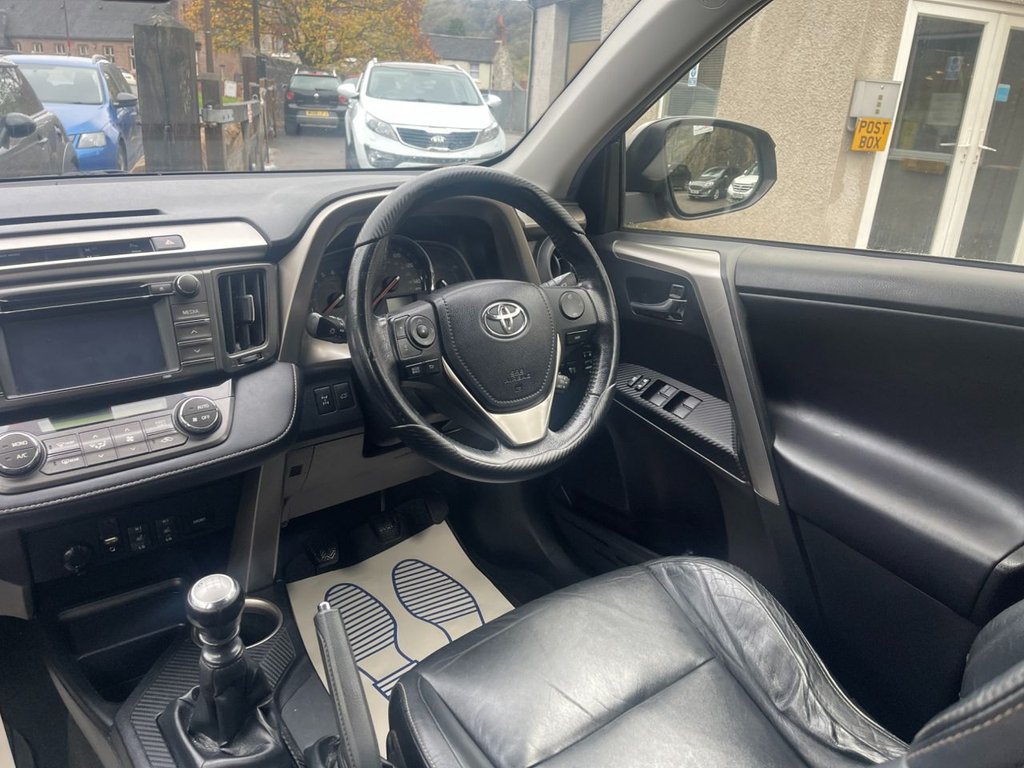 Used Toyota RAV4 2013 for sale - 76406661: Photo 17