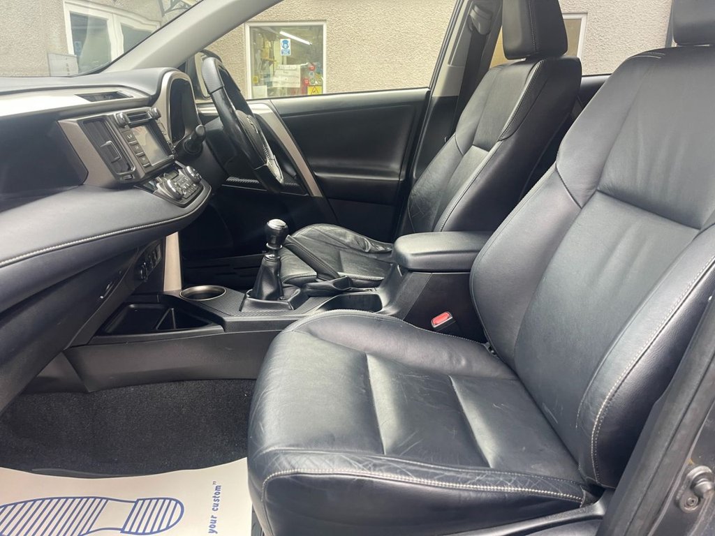 Used Toyota RAV4 2013 for sale - 76406661: Photo 7