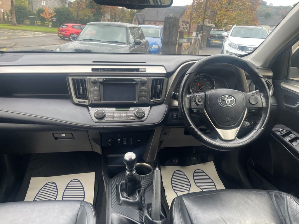 Used Toyota RAV4 2013 for sale - 76406661: Photo 8