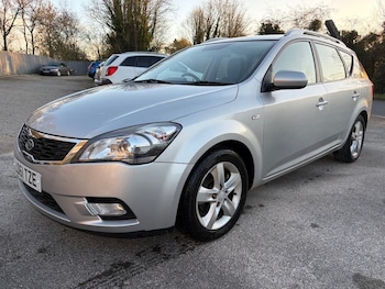 Used Kia Ceed 2011 for sale - 76642074: Photo