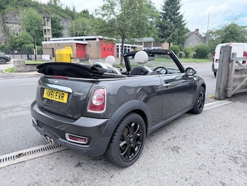 Used MINI Convertible 2011 for sale - 78931286: Photo
