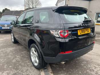 Used Land Rover Discovery Sport 2018 for sale - 74143379: Photo