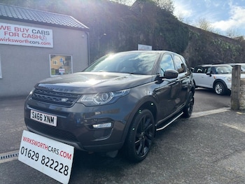 Used Land Rover Discovery Sport 2016 for sale - 77936672: Photo