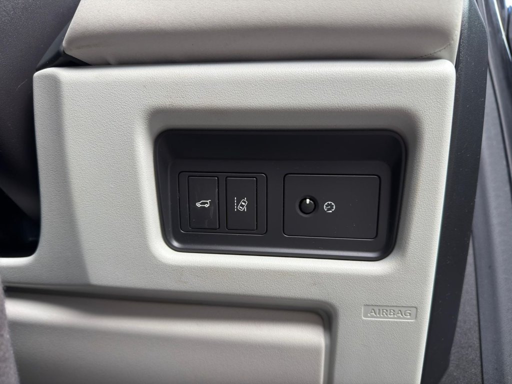 Used Land Rover Discovery Sport 2016 for sale - 77936672: Photo 24