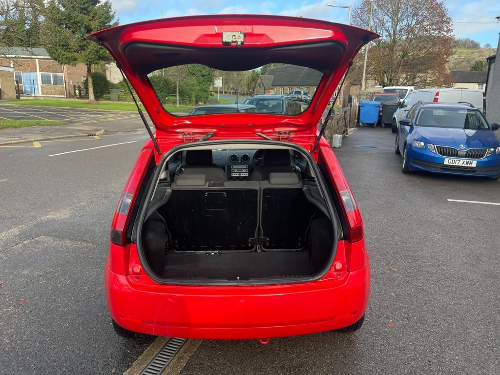 Used Ford Fiesta 2005 for sale - 76570307: Photo 14