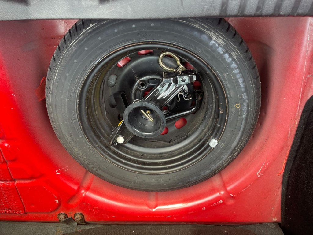 Used Ford Fiesta 2005 for sale - 76570307: Photo 16