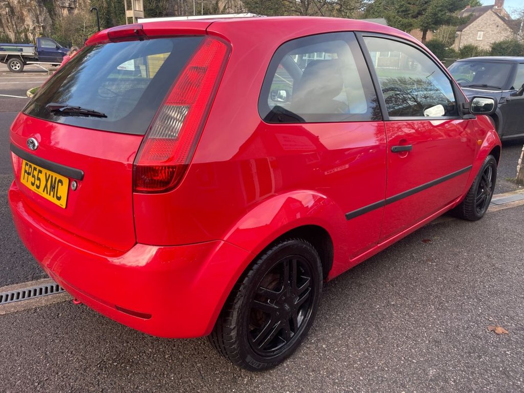 Used Ford Fiesta 2005 for sale - 76570307: Photo 3