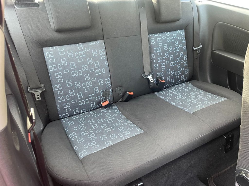 Used Ford Fiesta 2005 for sale - 76570307: Photo 6