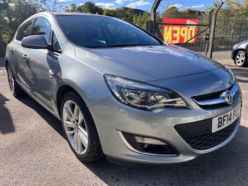 Vauxhall - Astra