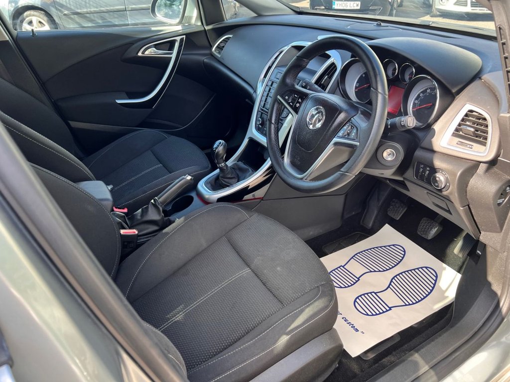 Used Vauxhall Astra 2014 for sale - 76029049: Photo 9