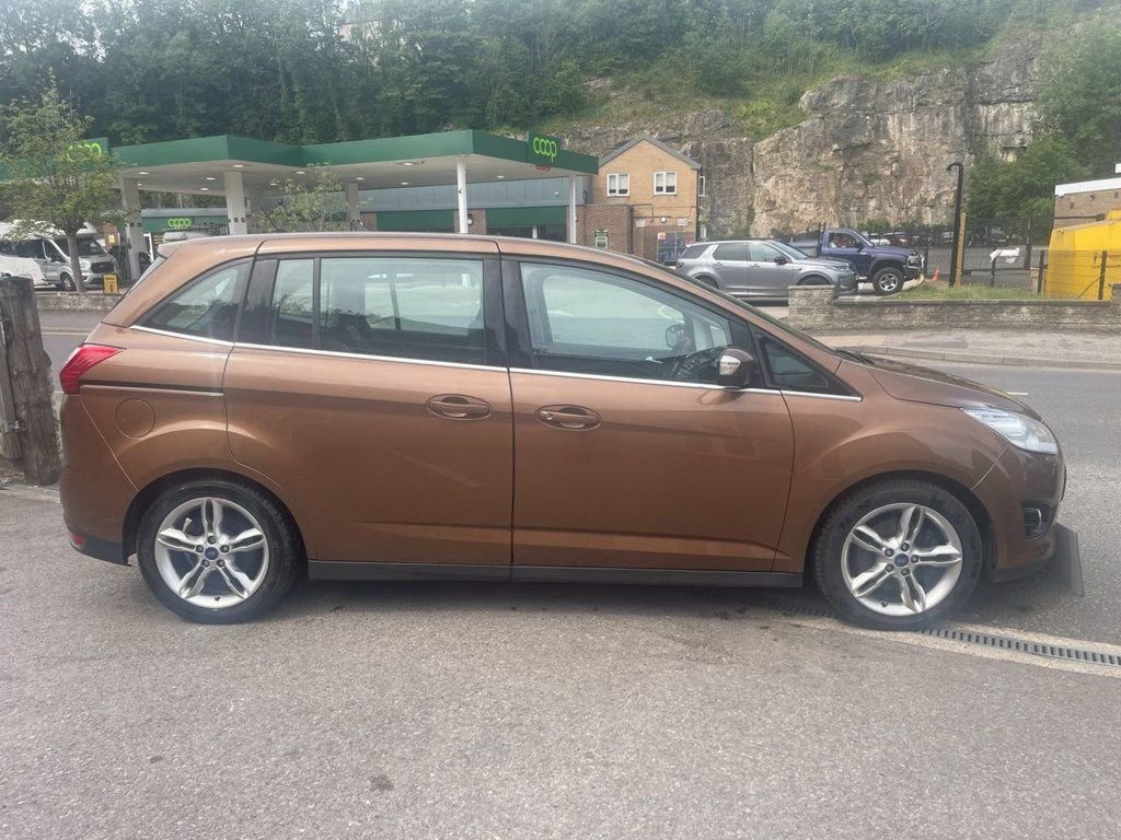 Used Ford Grand C-Max 2014 for sale - 77394391: Photo 7
