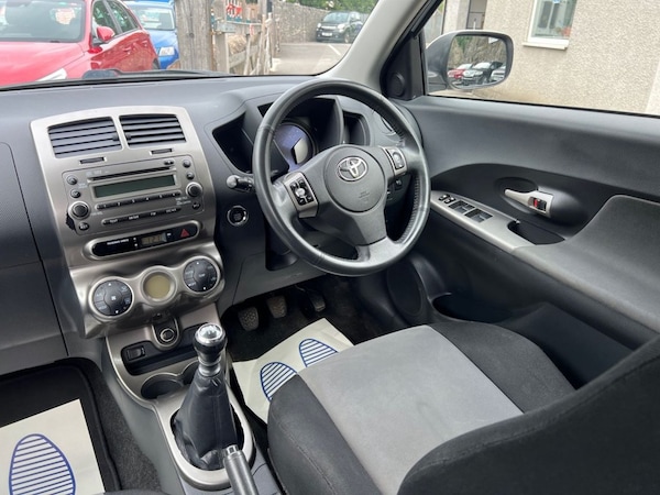 Used Toyota Urbancruiser 2010 for sale - 75347342: Photo 13