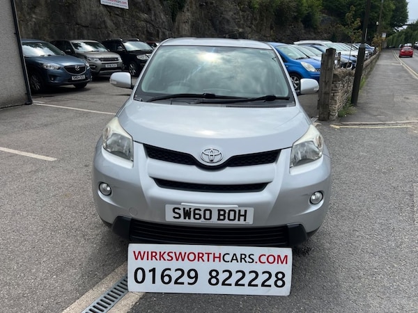 Used Toyota Urbancruiser 2010 for sale - 75347342: Photo 2