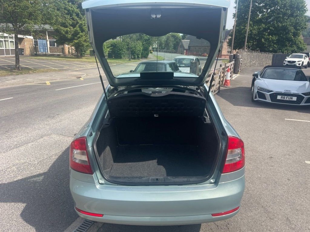 Used Skoda Octavia 2010 for sale - 77394586: Photo 9