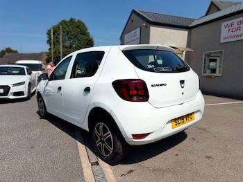 Used Dacia Sandero 2019 for sale - 79233485: Photo