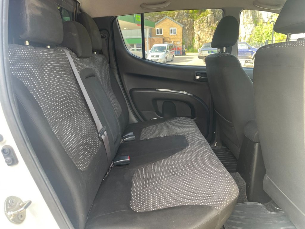 Used Mitsubishi L200 2014 for sale - 76018820: Photo 6
