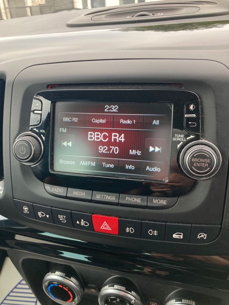 Used Fiat 500L 2014 for sale - 76147716: Photo 26