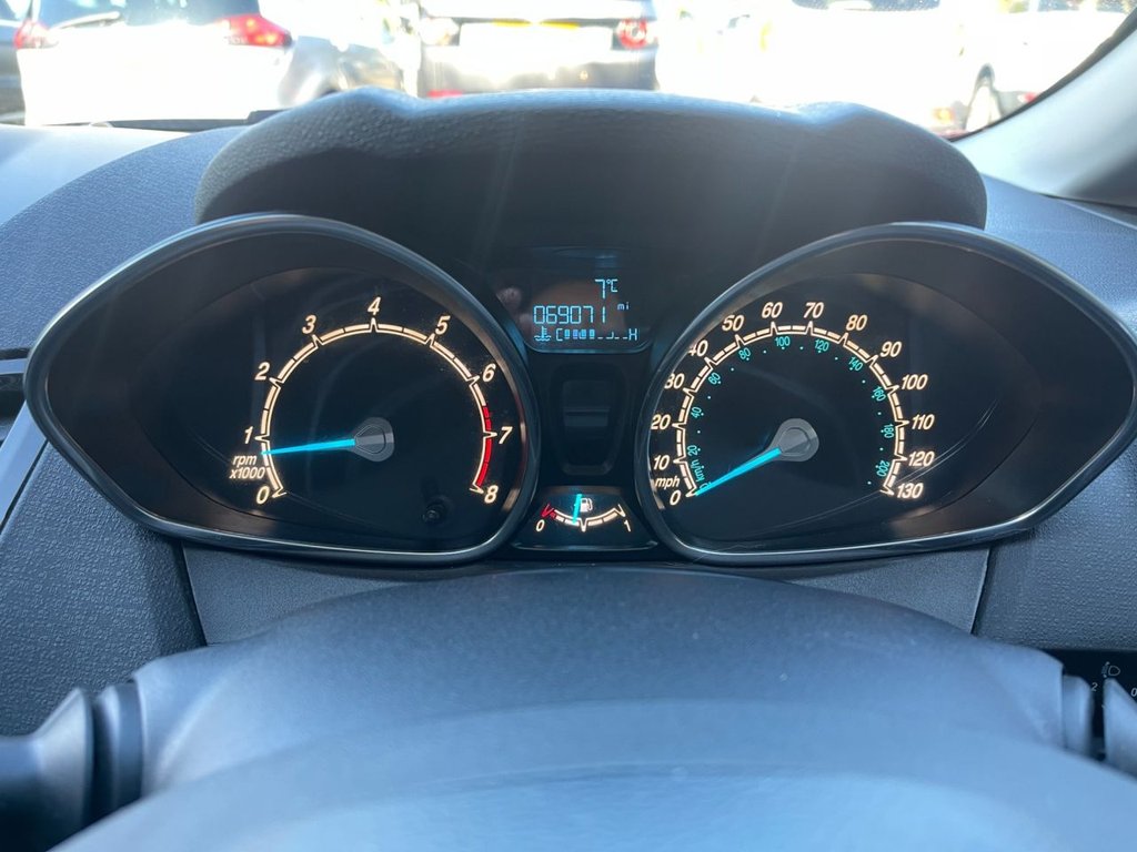 Used Ford Fiesta 2014 for sale - 78030396: Photo 10