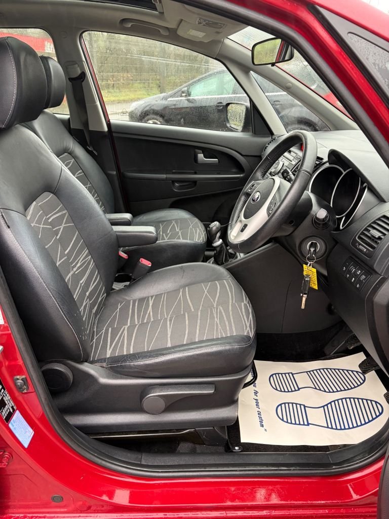 Used Kia Venga 2014 for sale - 76590824: Photo 11