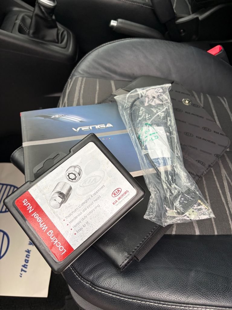 Used Kia Venga 2014 for sale - 76590824: Photo 23