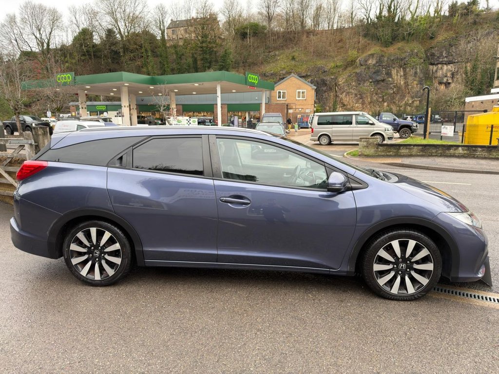 Used Honda Civic 2014 for sale - 76740294: Photo 12