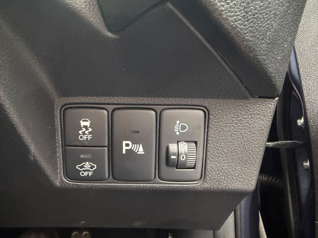 Used Honda Civic 2014 for sale - 76740294: Photo 17