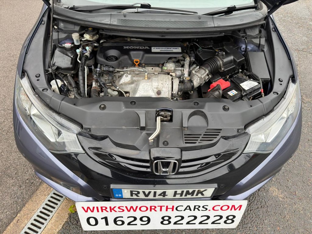 Used Honda Civic 2014 for sale - 76740294: Photo 18