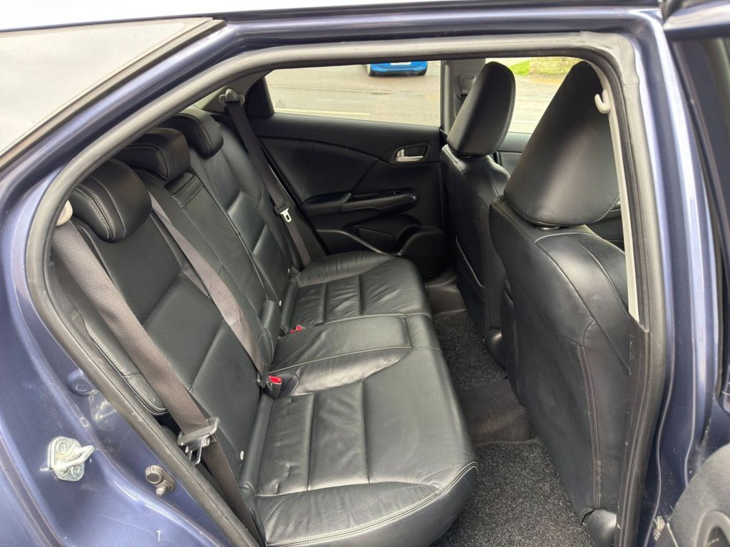 Used Honda Civic 2014 for sale - 76740294: Photo 6