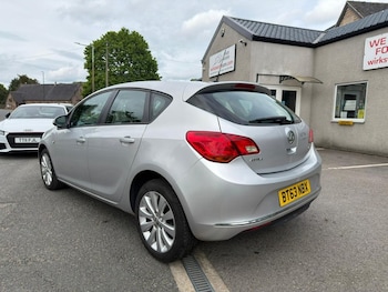 Used Vauxhall Astra 2013 for sale - 78658527: Photo
