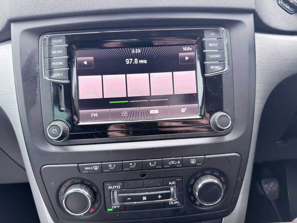 Used Skoda Yeti 2015 for sale - 77642555: Photo 11