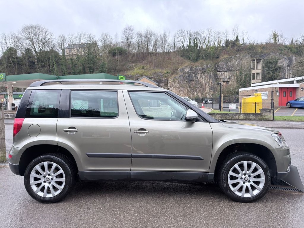 Used Skoda Yeti 2015 for sale - 77642555: Photo 4