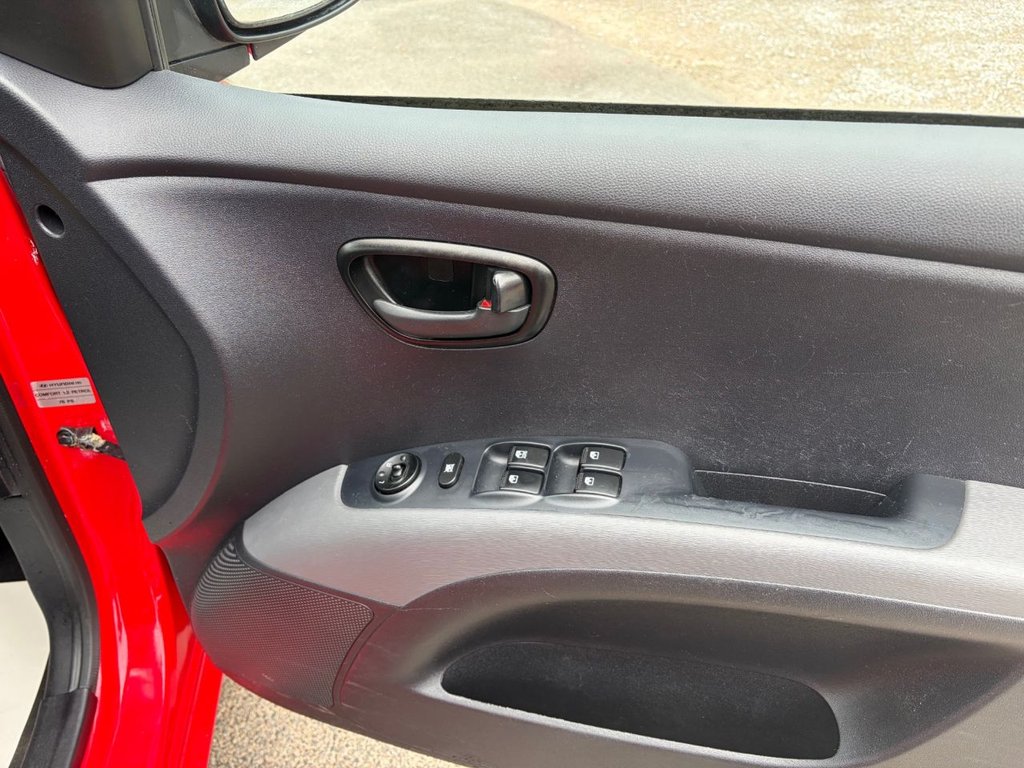 Used Hyundai i10 2010 for sale - 78044887: Photo 15