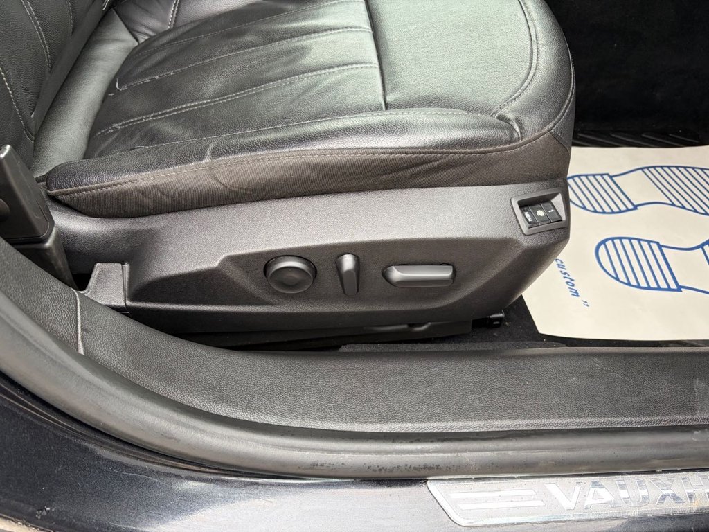 Used Vauxhall Insignia 2014 for sale - 77792095: Photo 15