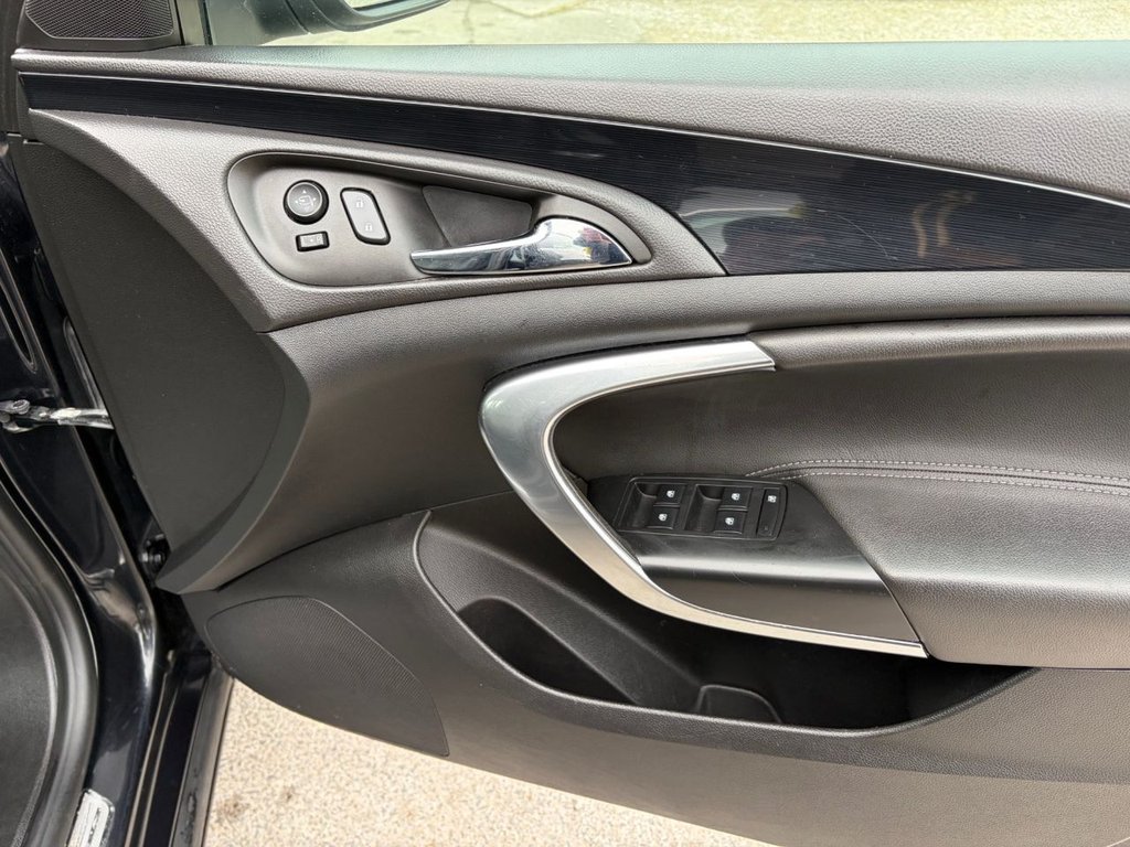 Used Vauxhall Insignia 2014 for sale - 77792095: Photo 22