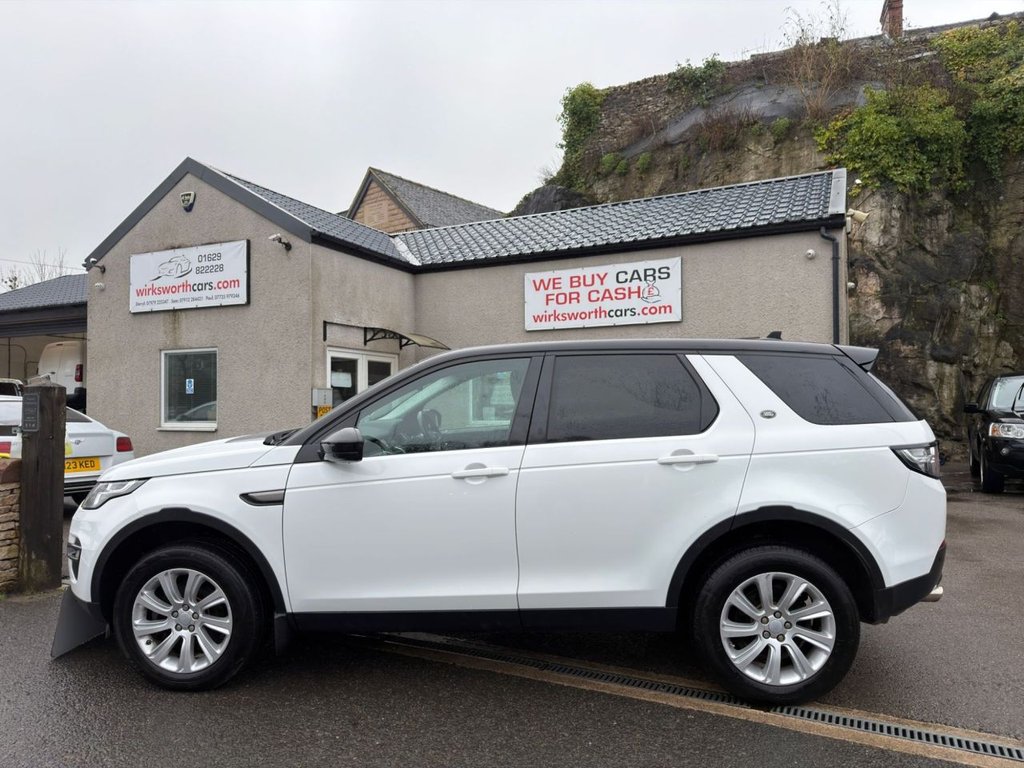Used Land Rover Discovery Sport 2016 for sale - 77692967: Photo 13