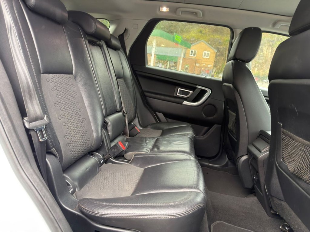 Used Land Rover Discovery Sport 2016 for sale - 77692967: Photo 6