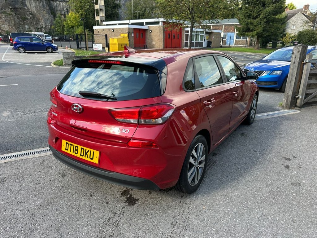 Used Hyundai i30 2018 for sale - 76132540: Photo 3