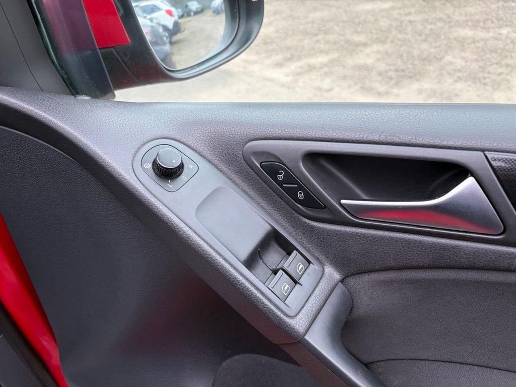 Used Volkswagen Golf 2011 for sale - 77328457: Photo 11