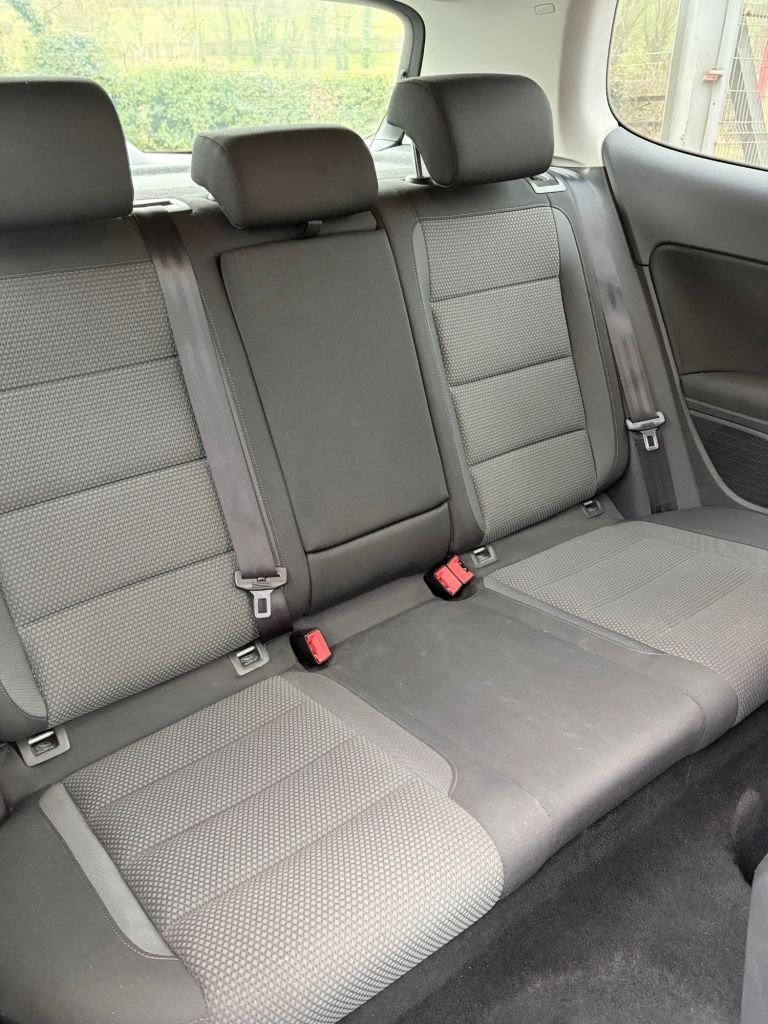 Used Volkswagen Golf 2011 for sale - 77328457: Photo 15