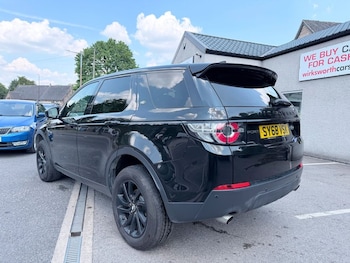 Used Land Rover Discovery Sport 2018 for sale - 79178658: Photo