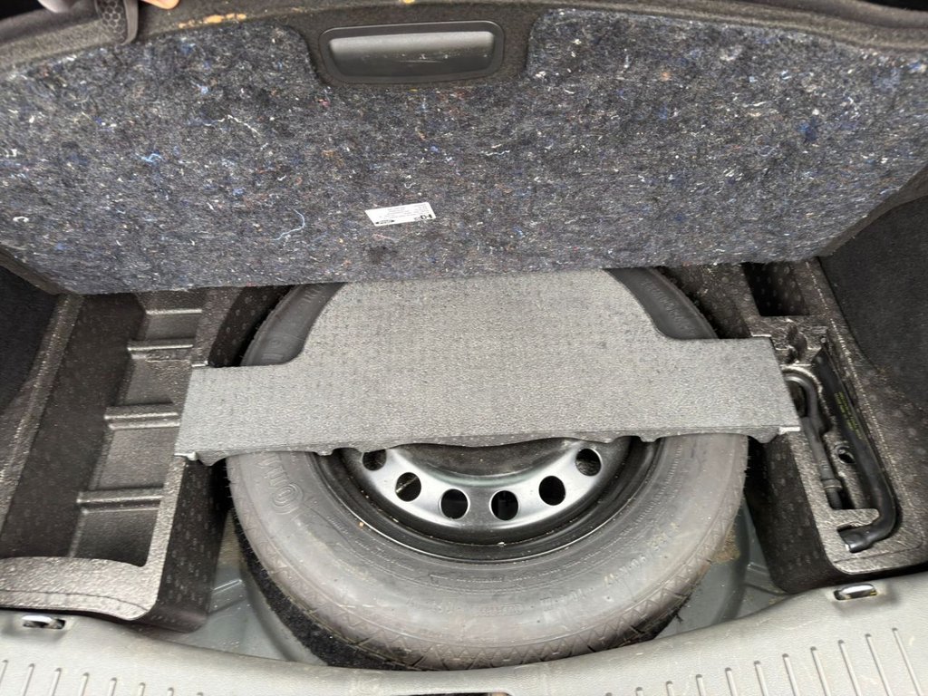 Used Ford Kuga 2011 for sale - 77153824: Photo 19