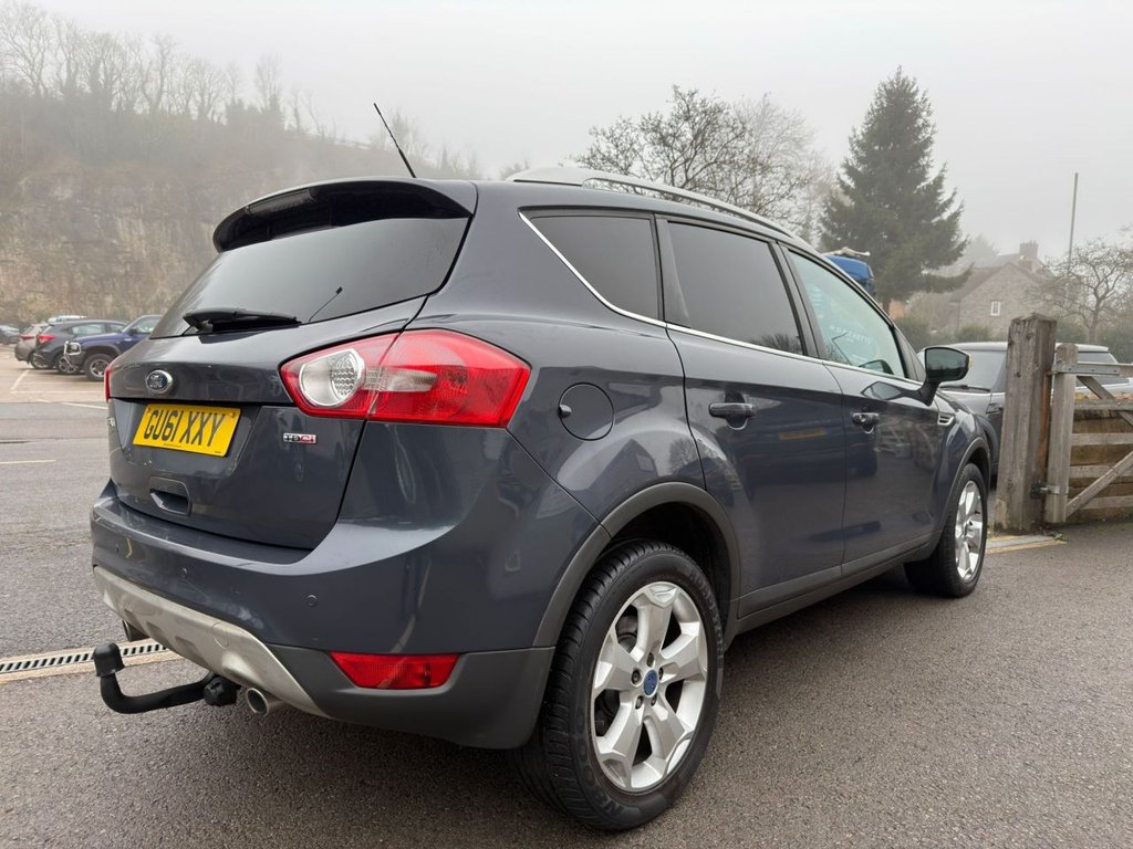 Used Ford Kuga 2011 for sale - 77153824: Photo 3