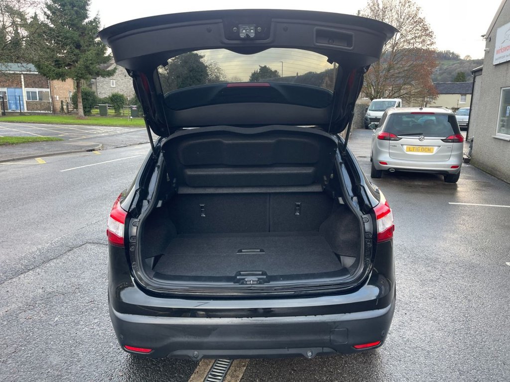 Used Nissan Qashqai 2014 for sale - 76632195: Photo 14