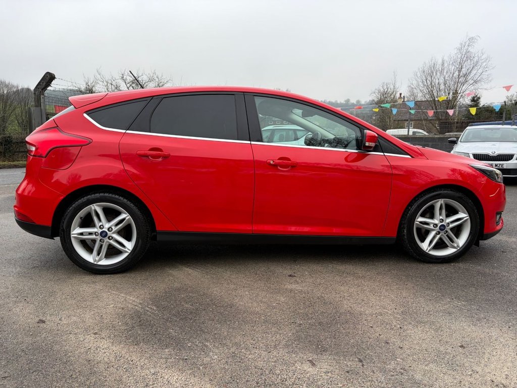 Used Ford Focus 2017 for sale - 77212582: Photo 5